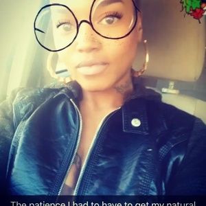 Meet your Posher, Brittany